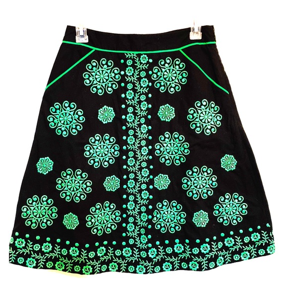 NWT Anthropologie black skirt with green detail - Picture 1 of 3